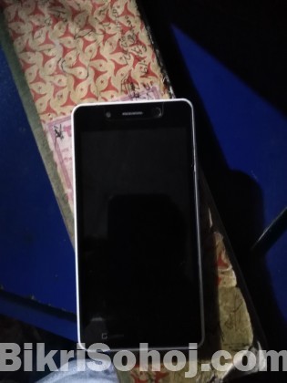 Itel S11 (selfie series)